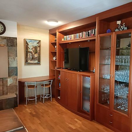 Вилла Casa Con Jardin Y Piscina Privada. Santa Eulalia de Ronsana Экстерьер фото